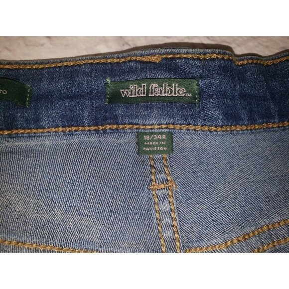 NEW Wild Fable Dark Wash Highest Rise Shorts Size 18/34 Waist - Picture 2 of 5